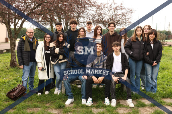 Foto di classe (TERZE ) - immagine 3