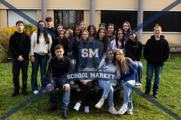 Foto di classe (TERZE ) - immagine 8